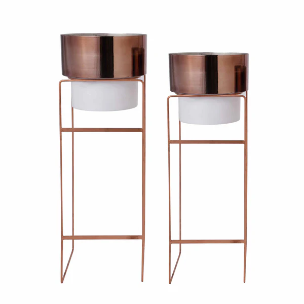 Evelyn Rose Gold & White Planters 1
