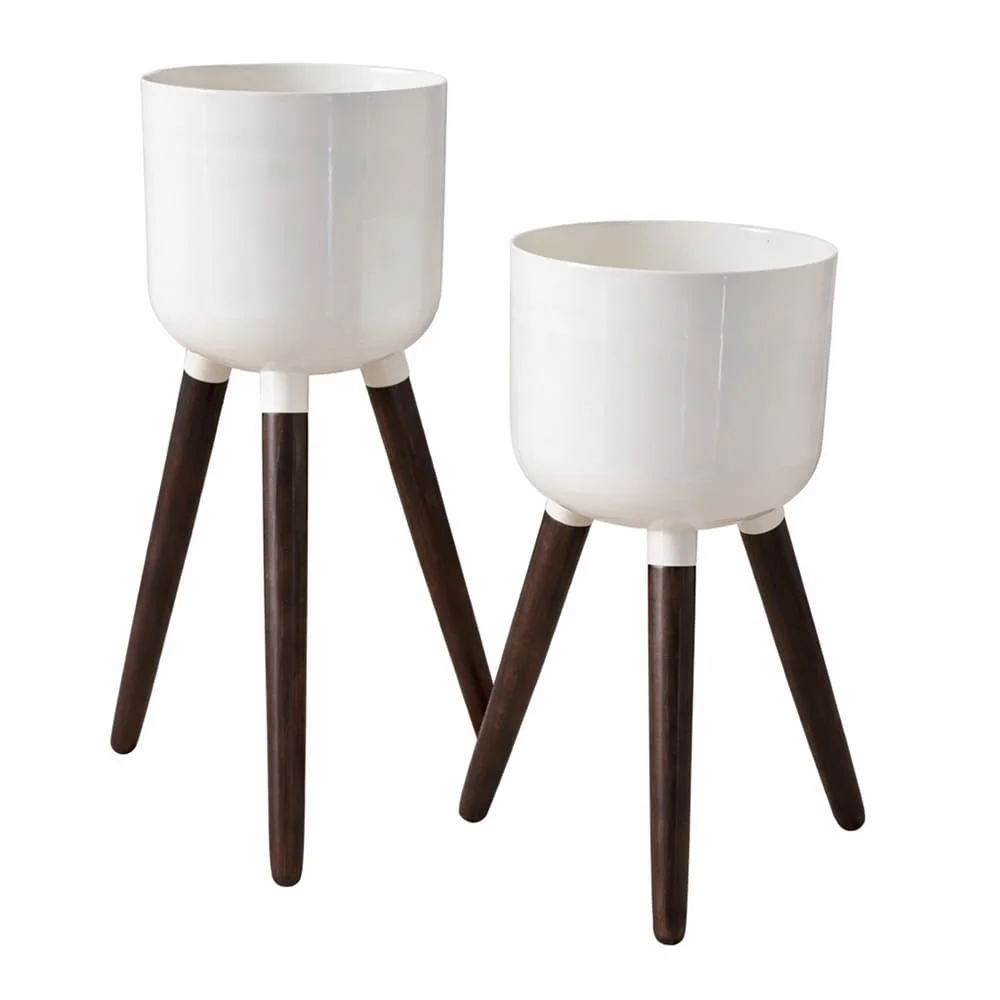 Iron Decorative Metal Planter 1